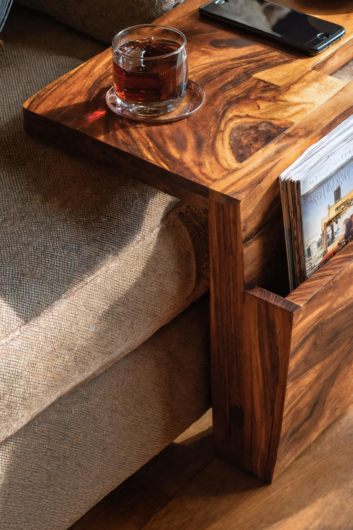 Live Edge Wooden Armrest For Elegant Sofa Decoration