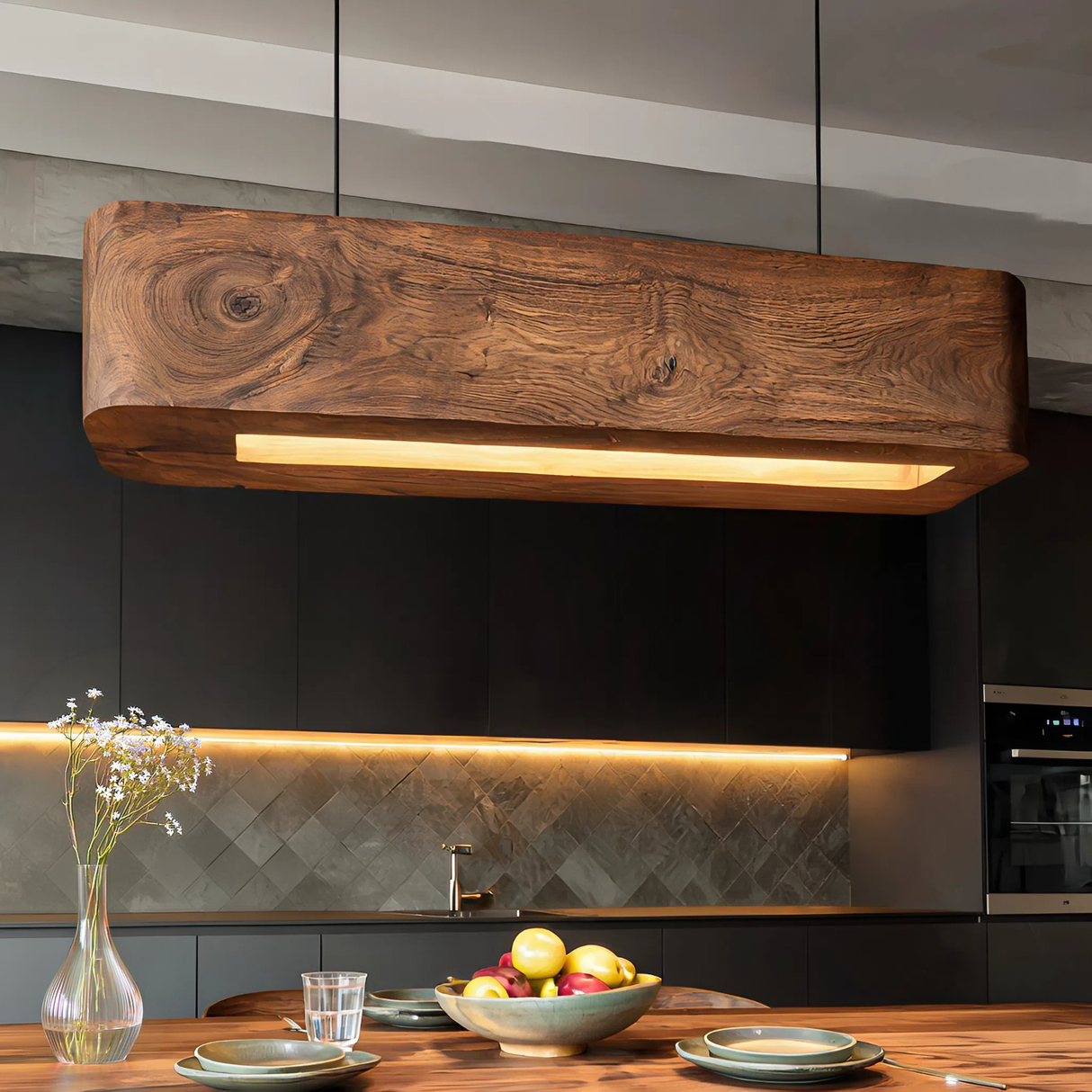 Artistic Pendant Light For Contemporary Interiors