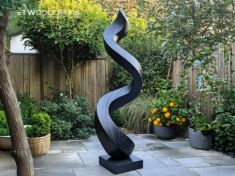 What are common themes in abstract sculpture?