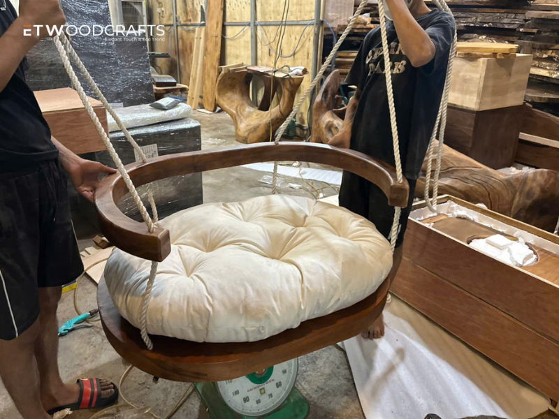 Craftsmanship at ET Woodcrafts – Every Piece of Wood is a Work of Art