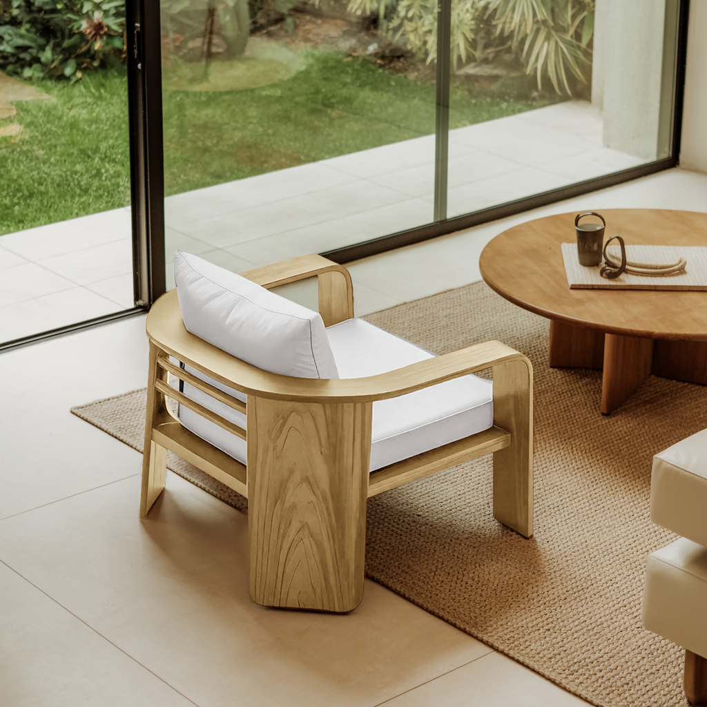 Modern Outdoor Wood Lounge Chair For Patio Or Garden