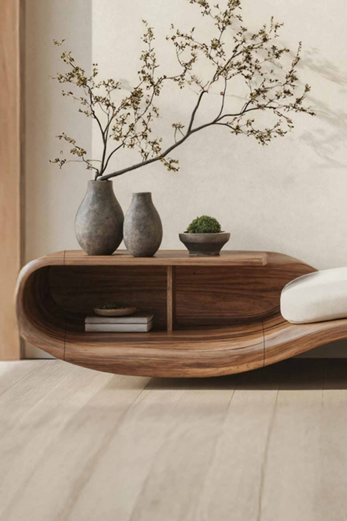 Rustic Solid Wood Garden Daybed For Entryway Furniture Styling