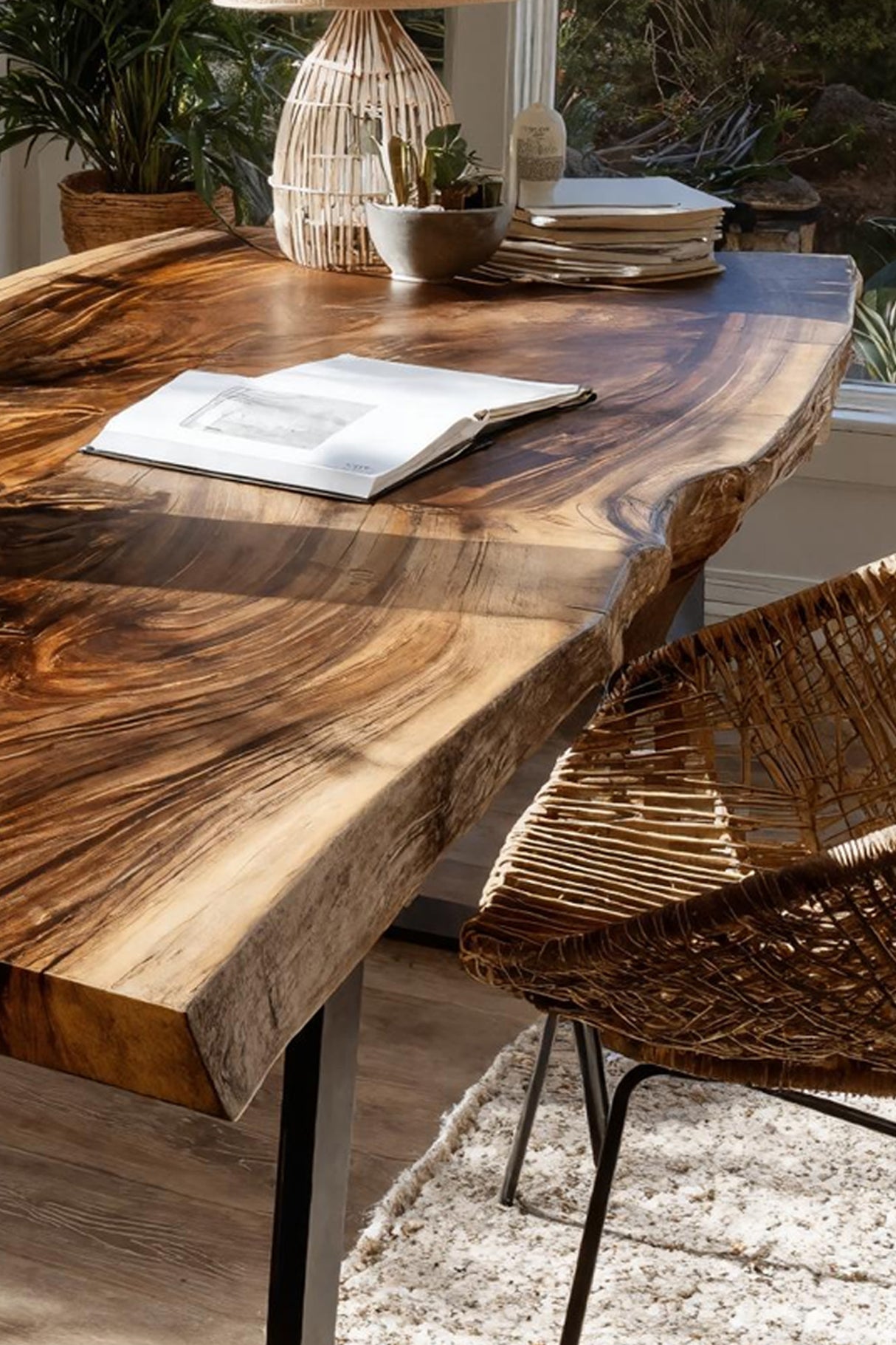 Modern Wooden Live Edge Desk For Bedroom Design
